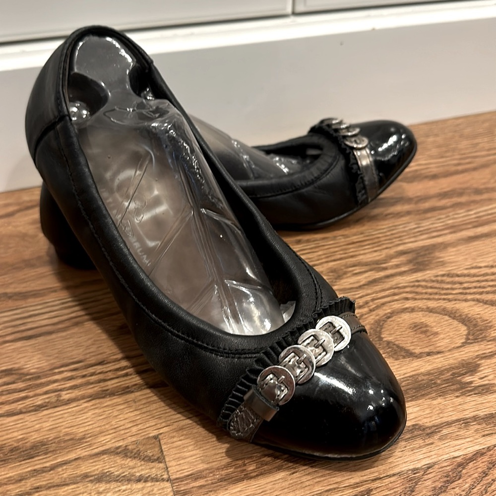 AGL toe cap Ballet Flats, Italian Leather, like Monika, size 39.5, US 8.5/9